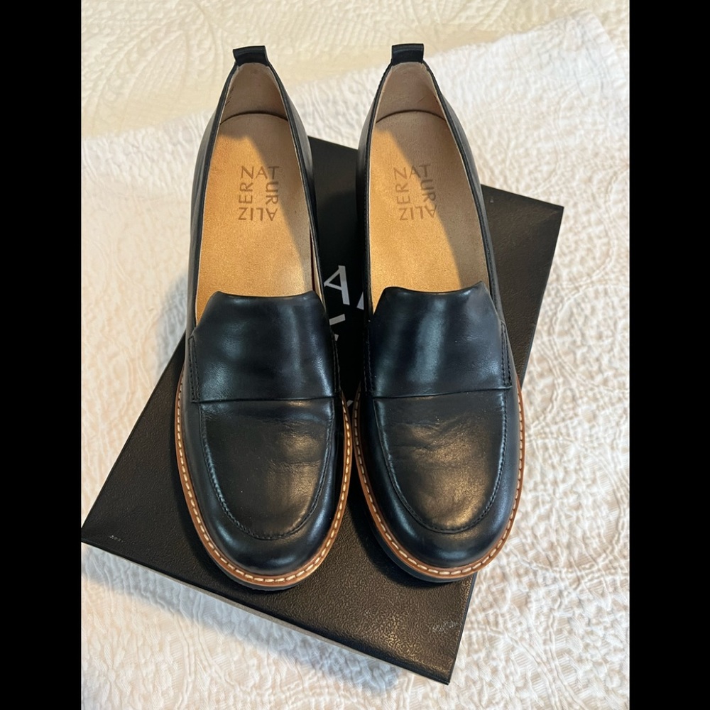 Naturalizer Darry Leather Loafer